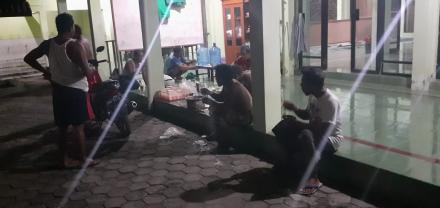 Kerja Bakti di Masjid Nglorong